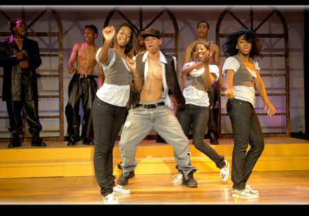 ABCT Dancers in UNPLUGGED
